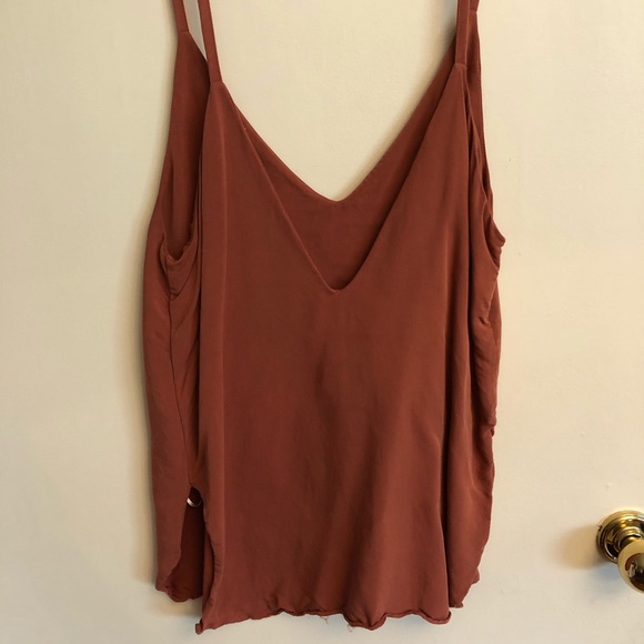 H&M Tank Top - Picture 2 of 2